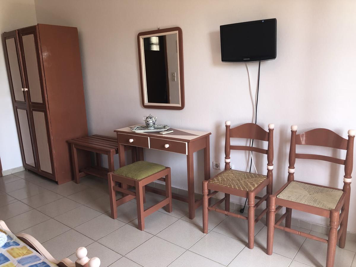 Deidamia Hotel İskiri Dış mekan fotoğraf