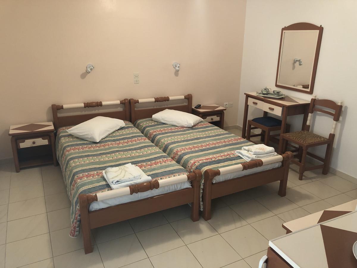 Deidamia Hotel İskiri Dış mekan fotoğraf