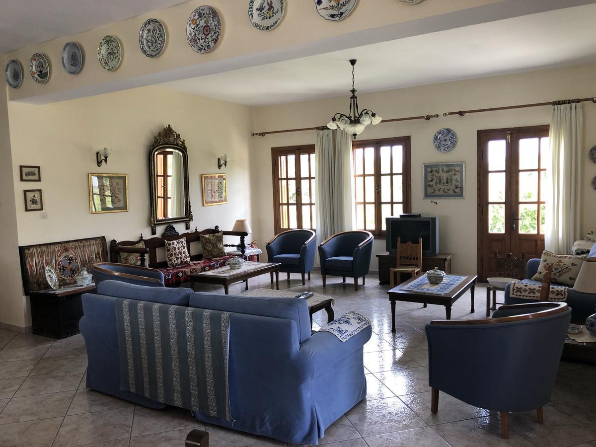 Deidamia Hotel İskiri Dış mekan fotoğraf