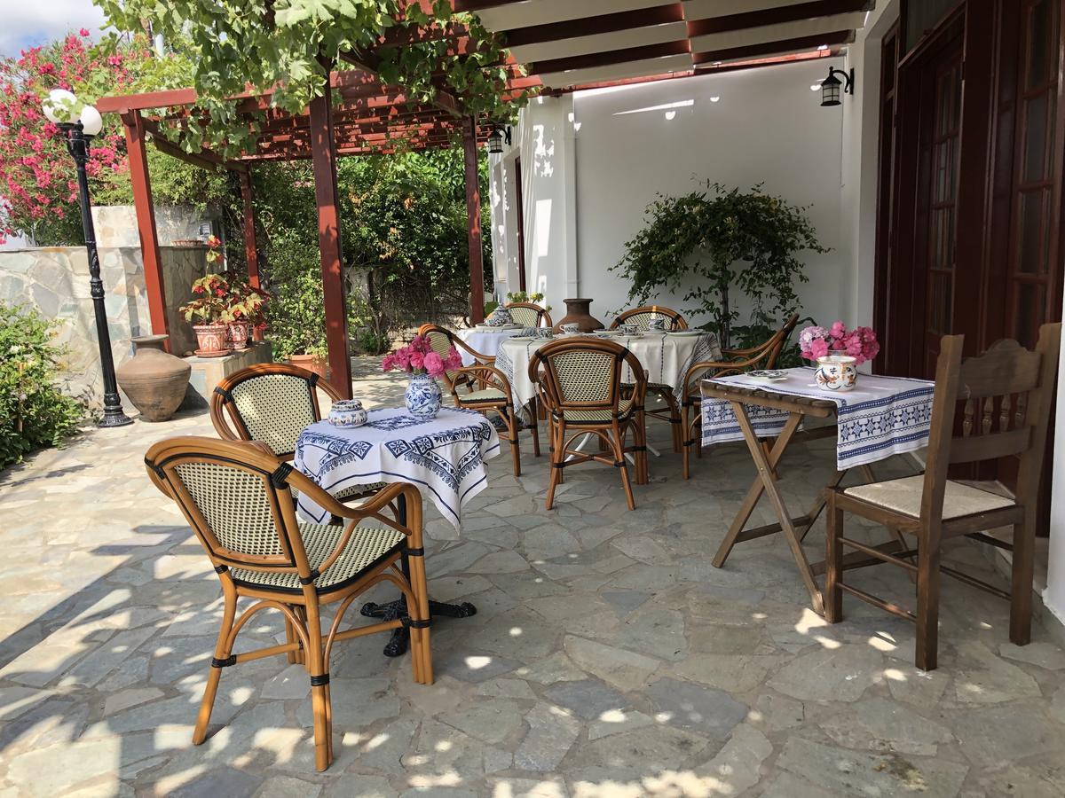 Deidamia Hotel İskiri Dış mekan fotoğraf